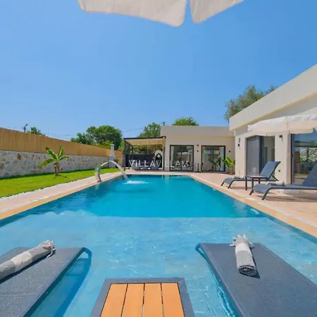 ヴィラ Tera Private Pool & Jacuzzi